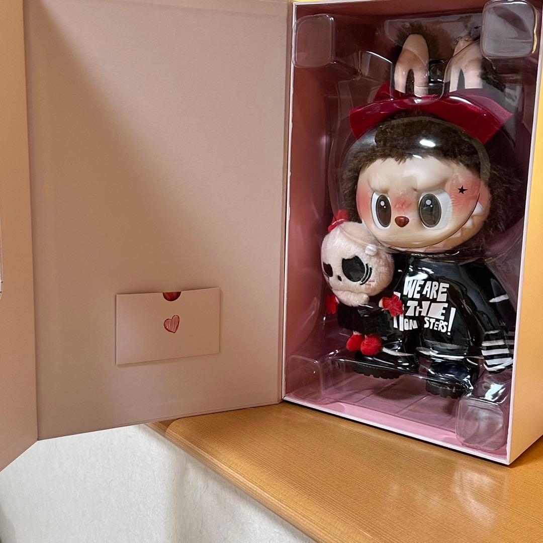 こぐま Catch Me YouLike labubu Valentine