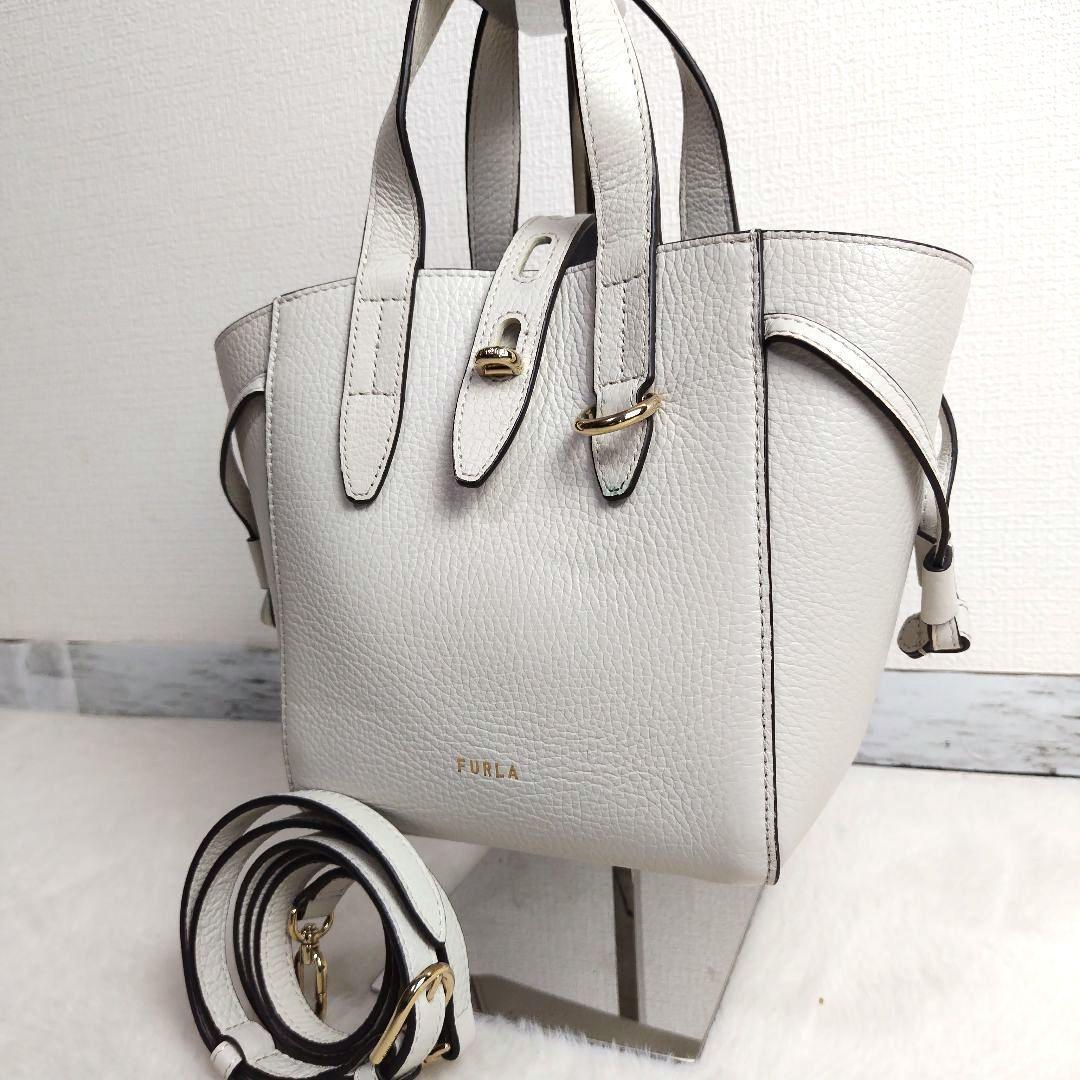 ✨美品✨FURLA　ミニネット　ショルダーバッグ　レザー　アイボリー　2way