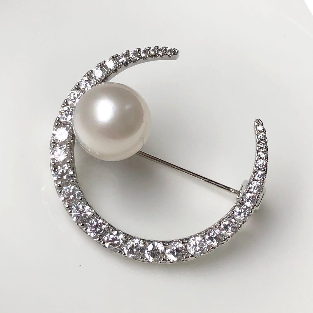Aman様まとめ専用南洋白蝶真珠クリーム10.6㍉「三日月」ブローチBEN798