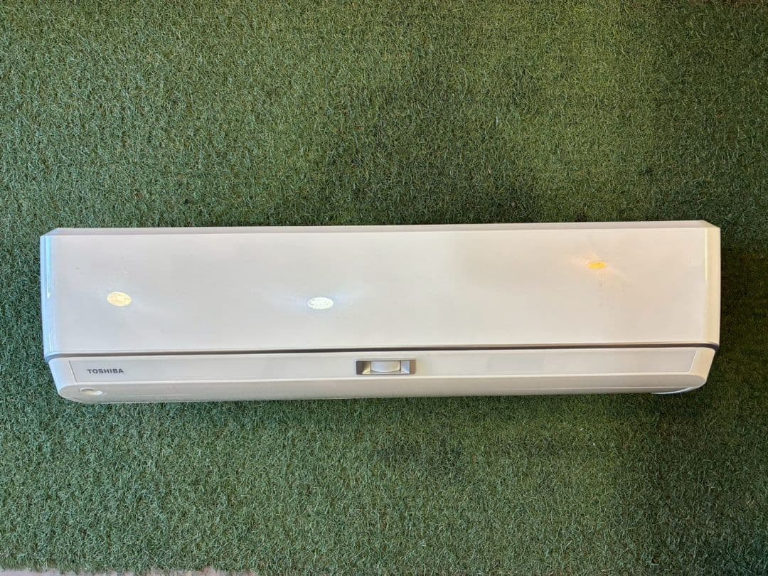 ◯2030 東芝【RAS-N221DZ (W)】2024年 6畳 エアコン 中古