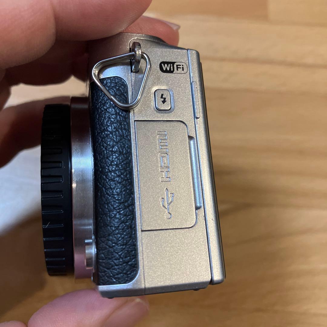 Nikon J5 ミラーレスカメラボディ