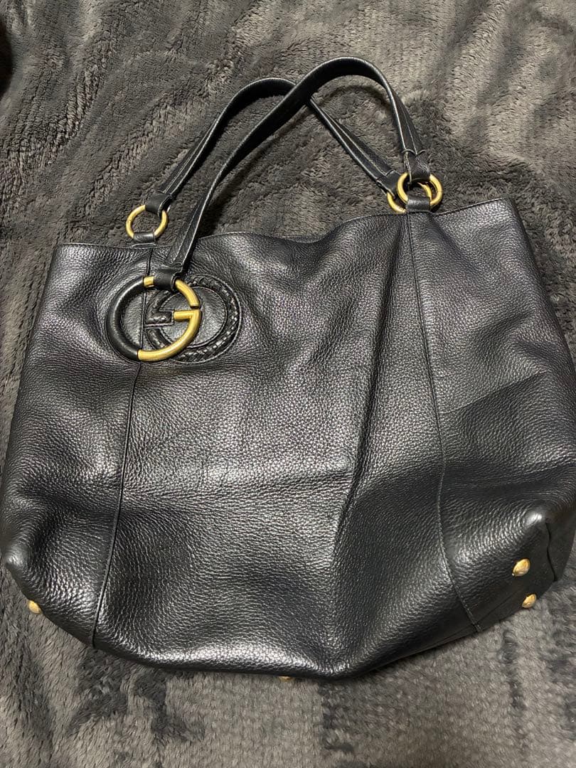 Gucci ブラックレザー ハンドバッグ