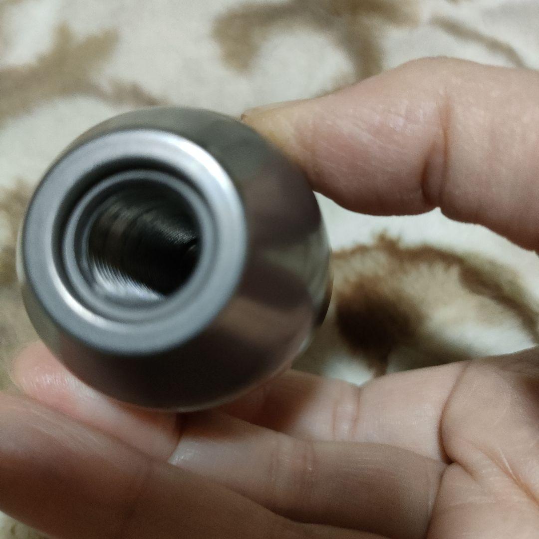 八宝屋オリジナル　チタンシフトノブ　トヨタ　ダイハツ用