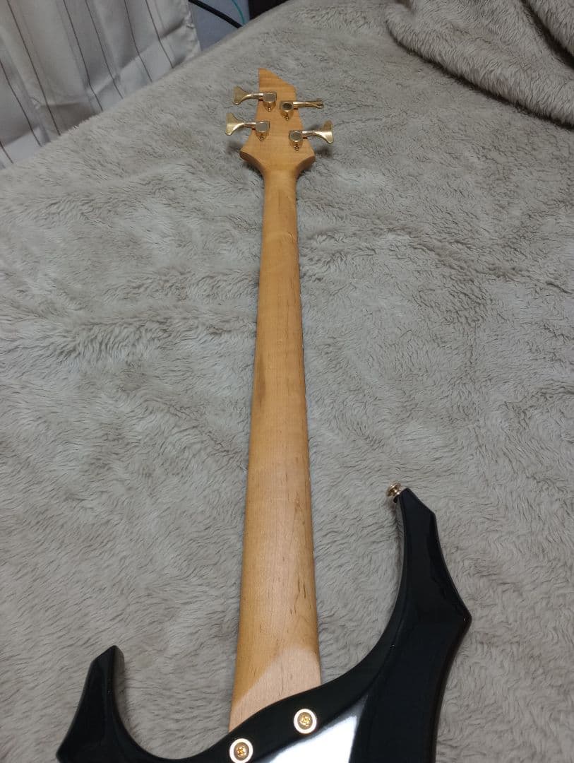 Grassroots　エレキベース