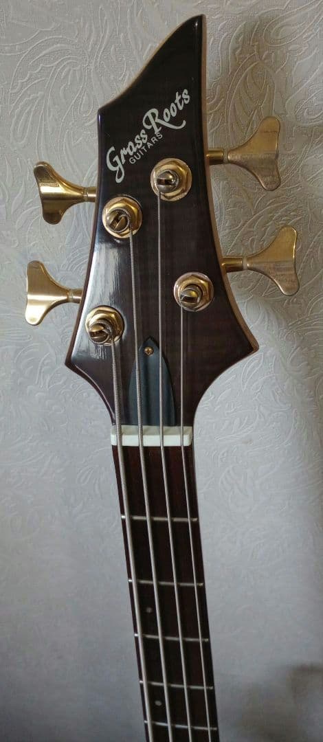 Grassroots　エレキベース