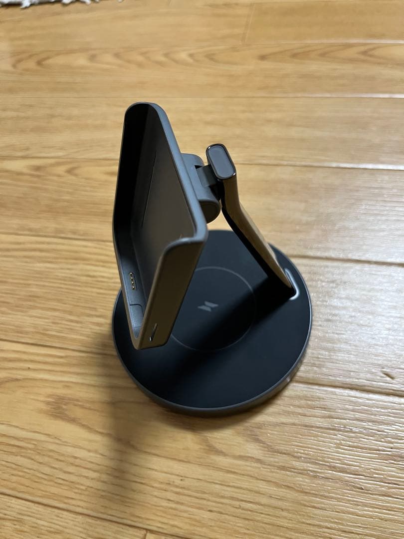 スマホアクセサリー Anker633 Magnetic Wireless Charger MagGo
