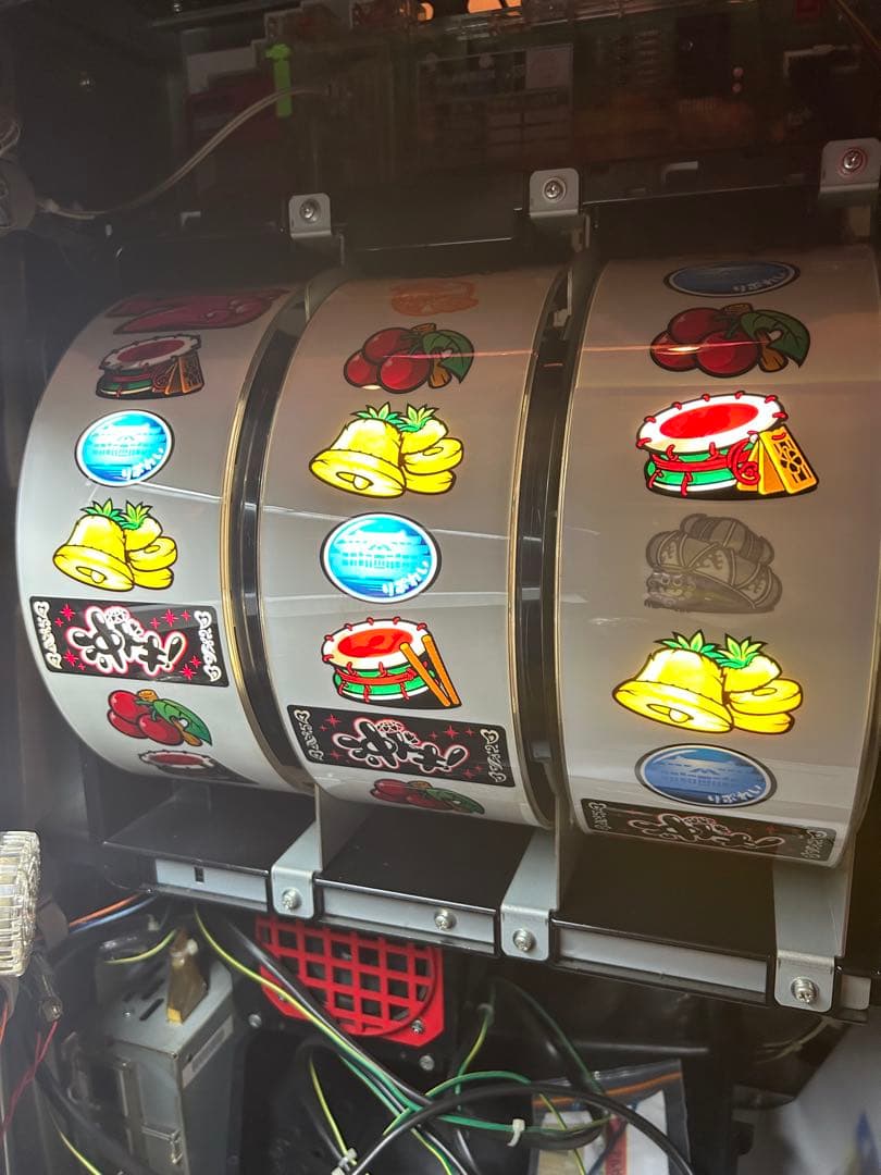 希少！5号機初代沖ドキ　不要機付きフルセット送料無料　値下げ中