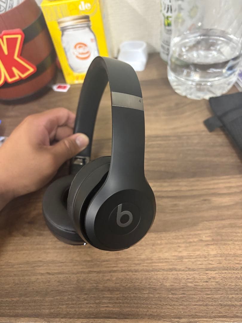 【極美品‼️】緊急値下げ‼️Beats Solo 4 ワイヤレスヘッドホン