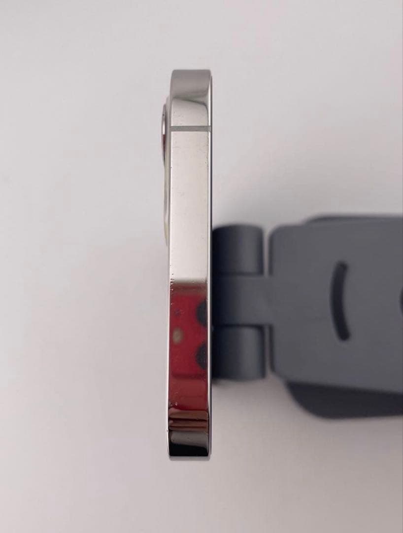 【美品】Apple iPhone 12 Pro 256GB（白色•シルバー）