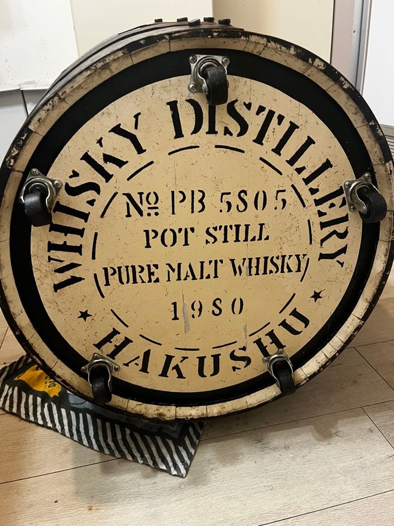 白州ウィスキー樽本体　キャスター付き