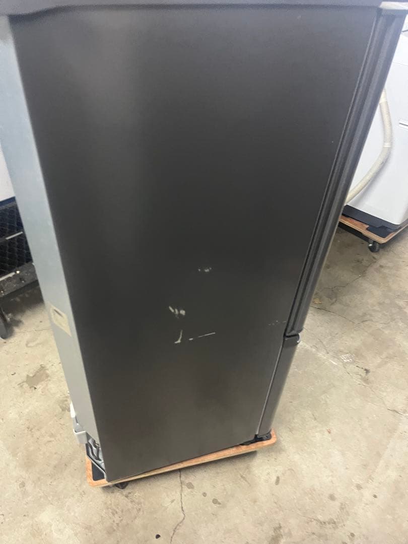 女性オーナー三菱　冷蔵庫2023年製146ℓ T