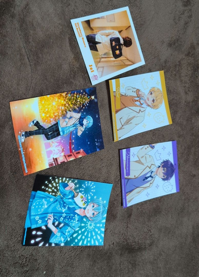 キャラクターグッズセット 多数のピンバッジ