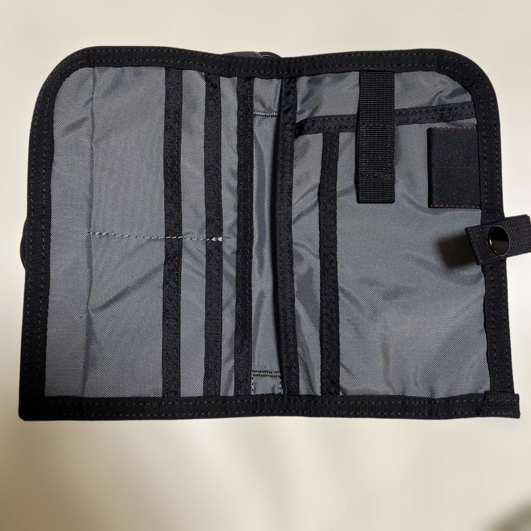 BRIEFING FOLDING PASSPORT CASE ブラック