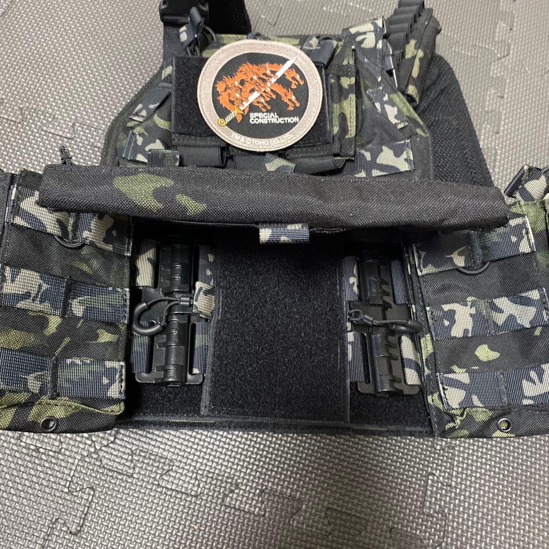 未使用　TAILOR JAPAN タクティカル　ベスト　サバゲー