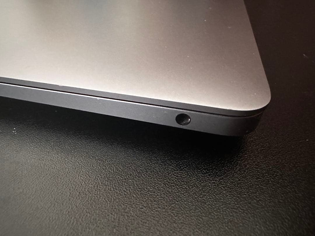 MacBook Air 13インチ（2020年モデル）