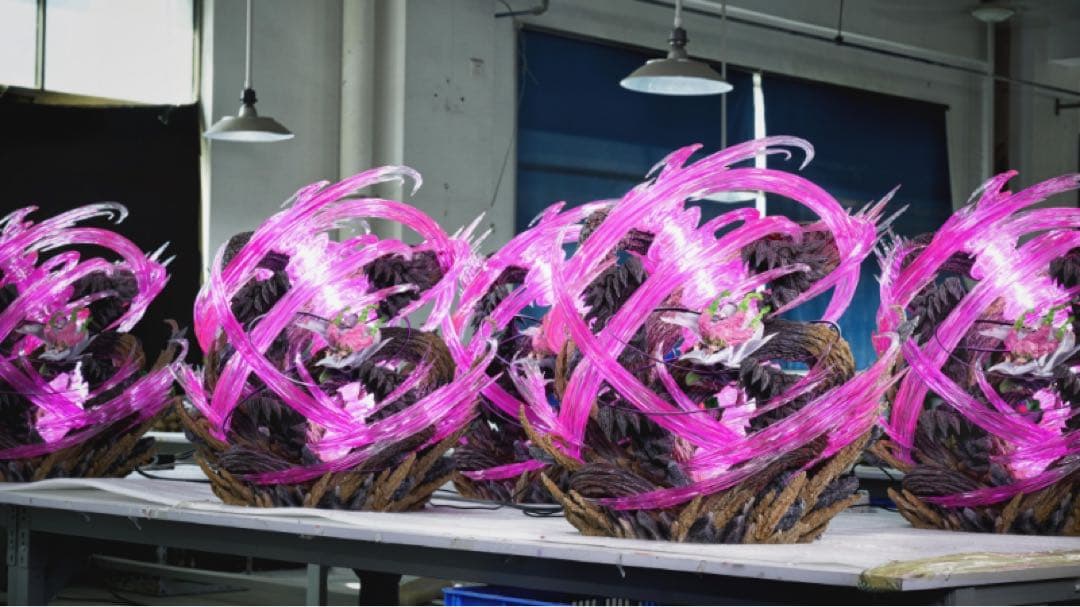 恋柱・甘露寺蜜璃 フィギュア　鬼滅の刃 Demon Slayer