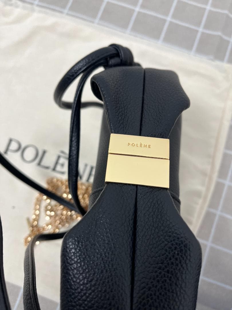 Polène Beri ブラック チェーン ショルダーバッグ