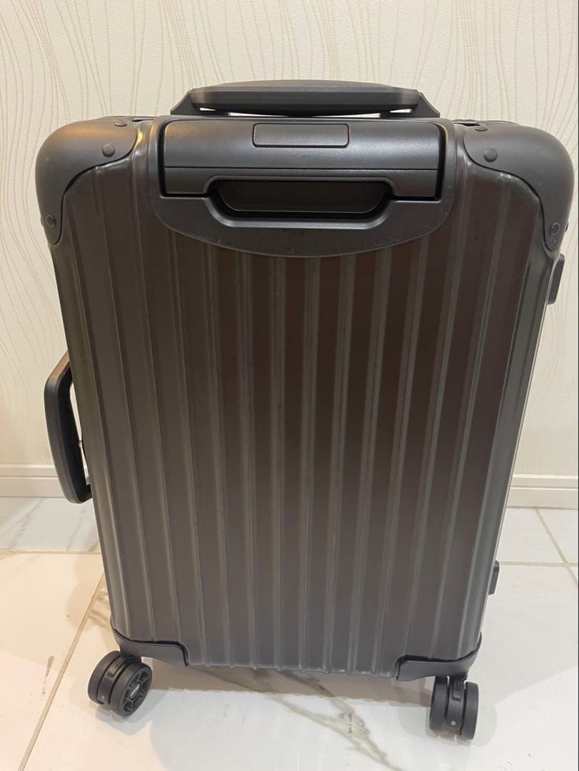 RIMOWA リモワ トパーズ ステルス 32L 機内持ち込　可能 使用1回