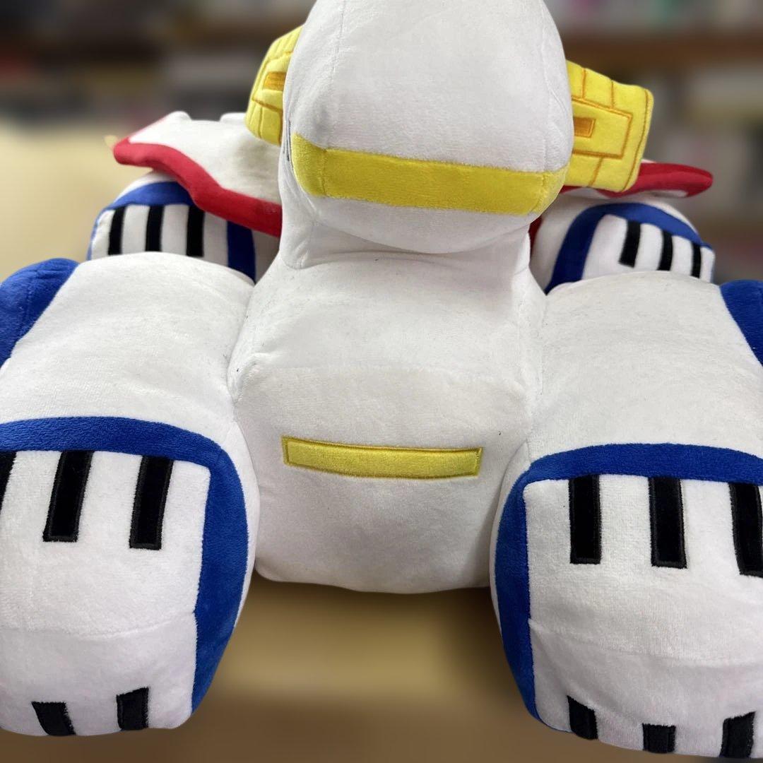 機動戦士ガンダム ひとやすみ戦艦クッション ホワイトベース 60cm