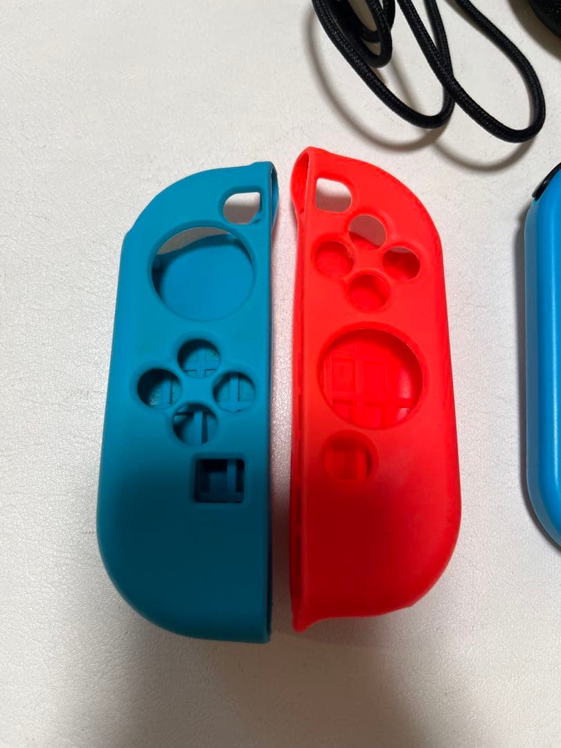 【30日まで即日発送可】美品 Nintendo Switch 本体＋ケースセット