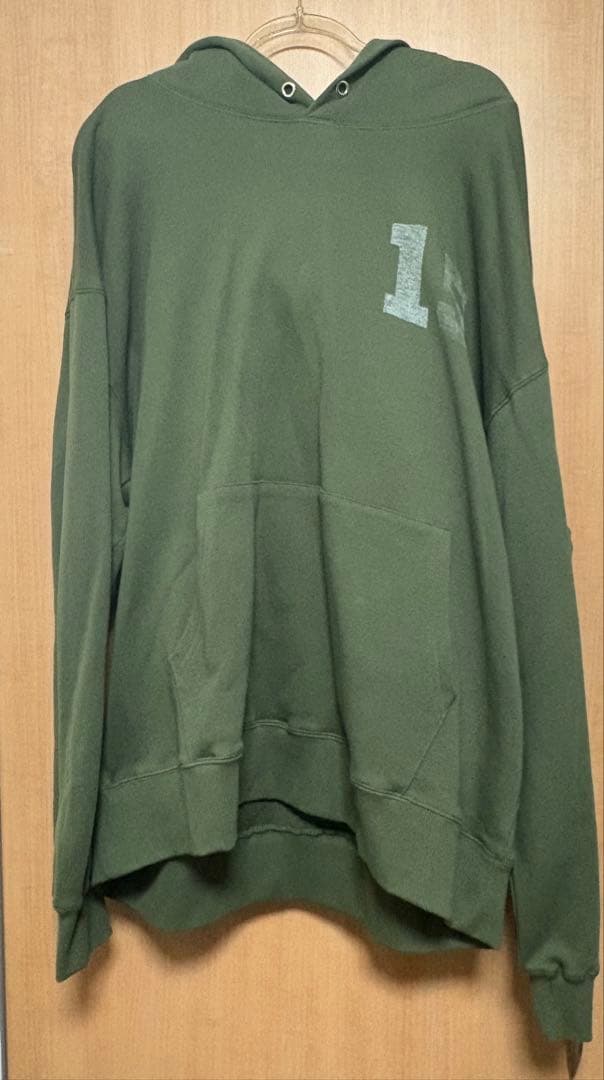 aiko LLP24 着てほしいな。林家ペーパーカー カーキ