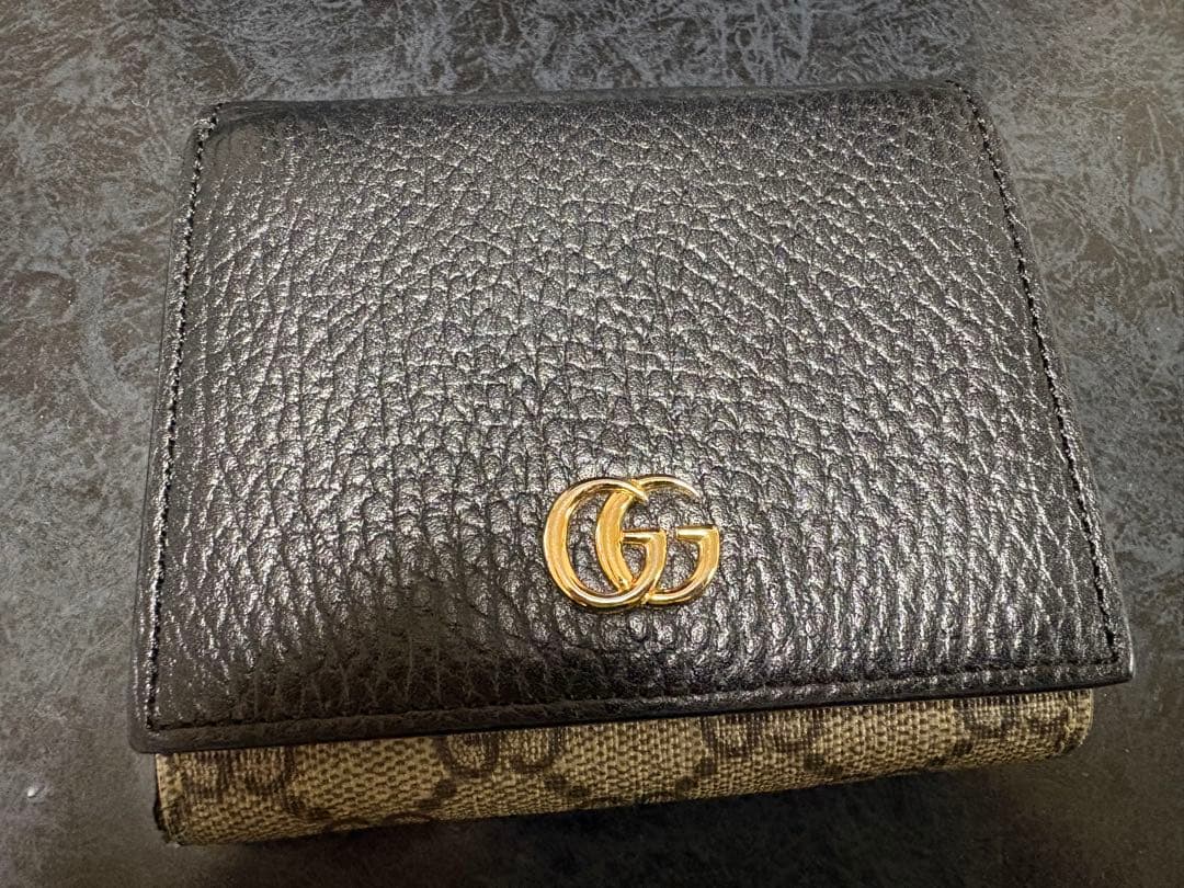 GUCCI GGマーモントウォレット