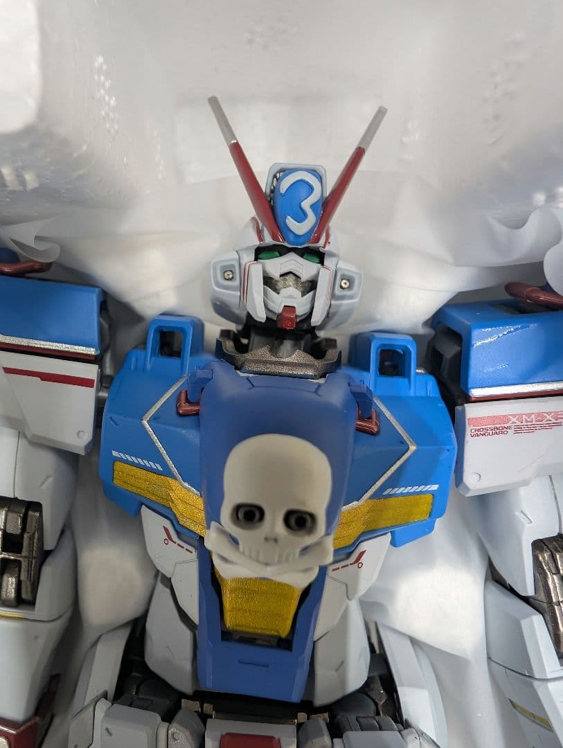 メタルビルド。クロスボーンガンダムX3。