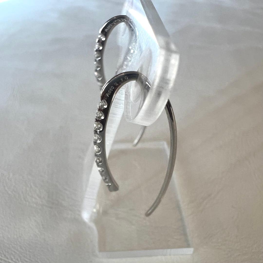 美品 pt900 プラチナ ピアス ダイヤ 0.20ct 1.6g P810