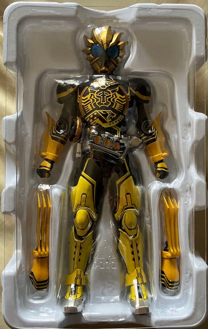 S.H.Figuarts 真骨彫製法 仮面ライダーオーズ ラトラーターコンボ
