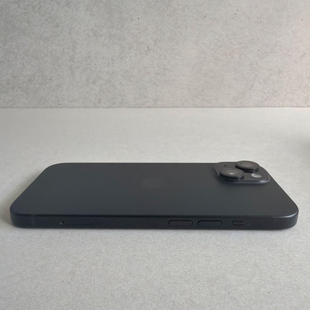 Apple iPhone 15 128GBブラック 本体