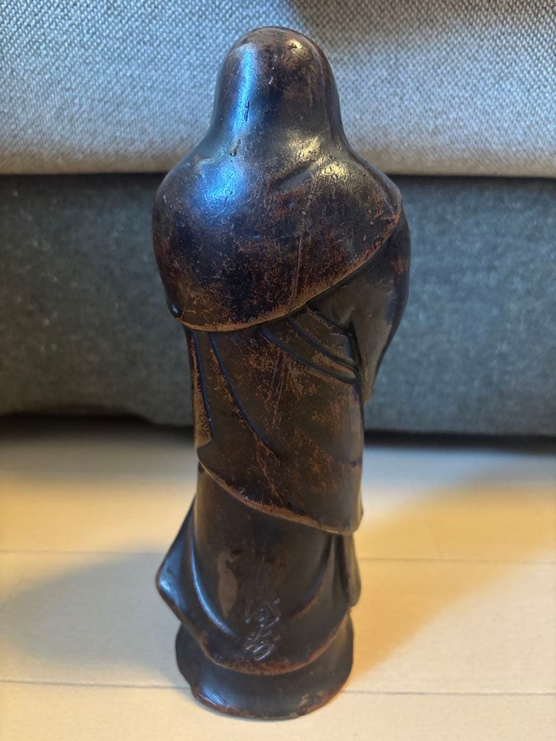 備前焼　達磨像　木箱付き