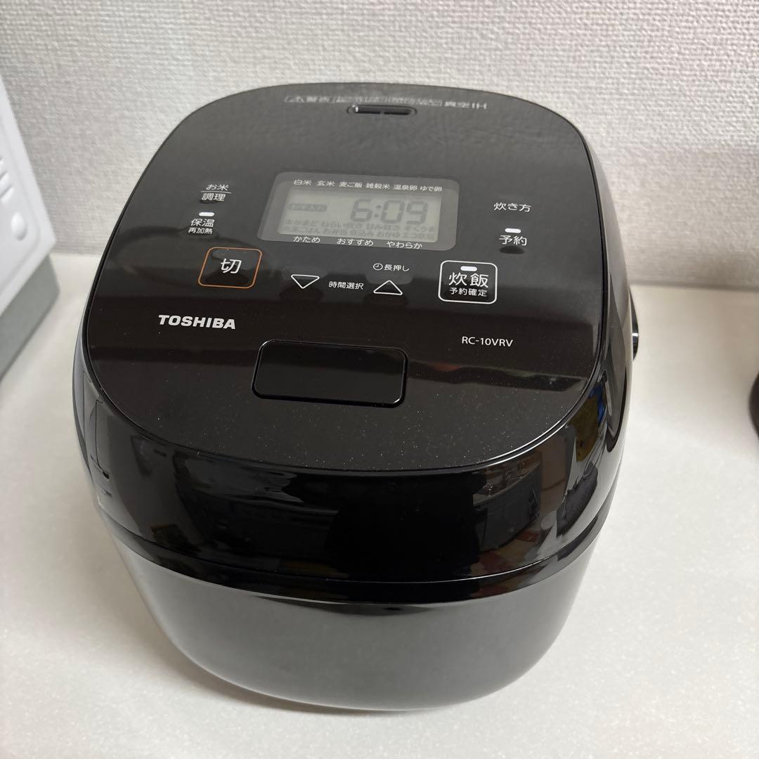 東芝　TOSHIBA 炊飯器　RC-10VRV 真空IH 炎匠炊き