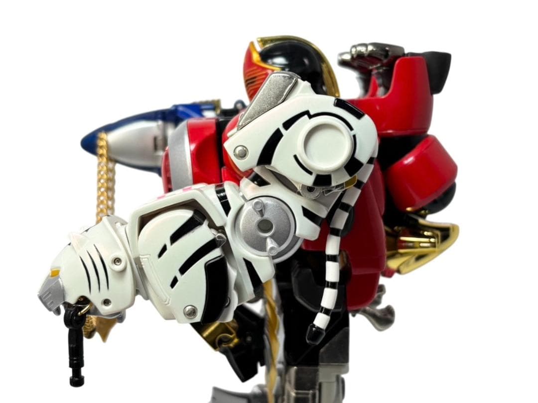 【ねコネコ】トイザらス限定 百獣合体ガオナイト ガオエレファント