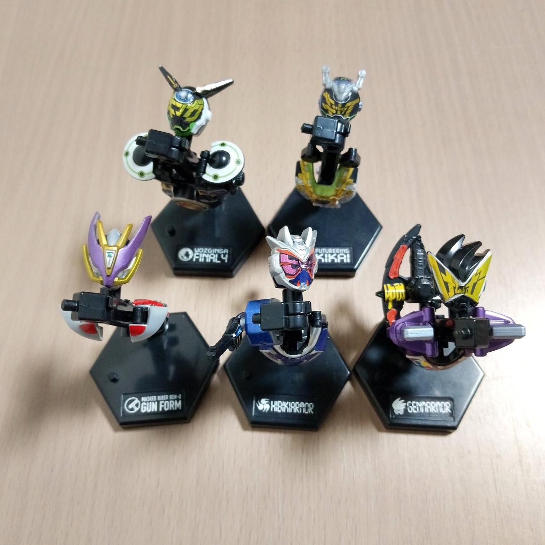 仮面ライダー装動　まとめ売り　本体36体　パーツ20個　JUNK　部品多数