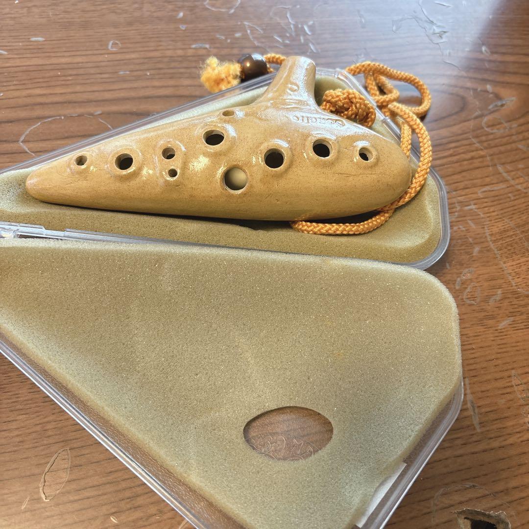 オカリナ ベージュ ケース付き　アケタオカリーナ ソネット S-5C