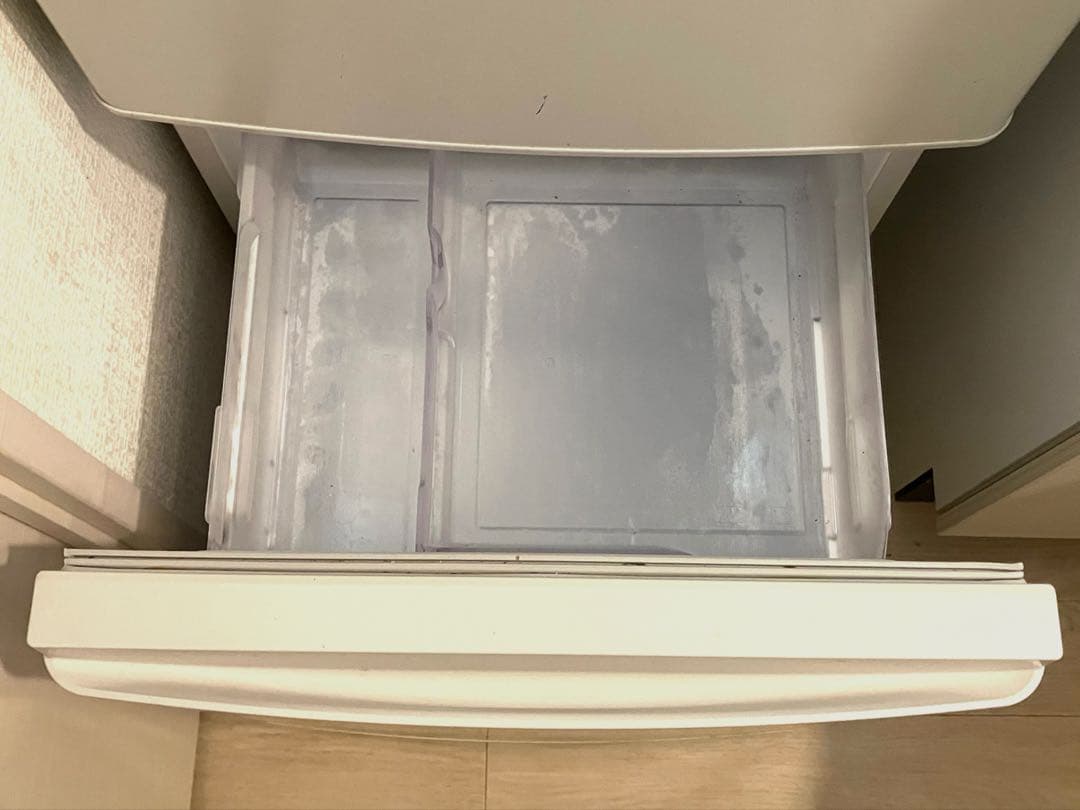 2022年製 冷蔵庫146L 三菱MR-P15H-W