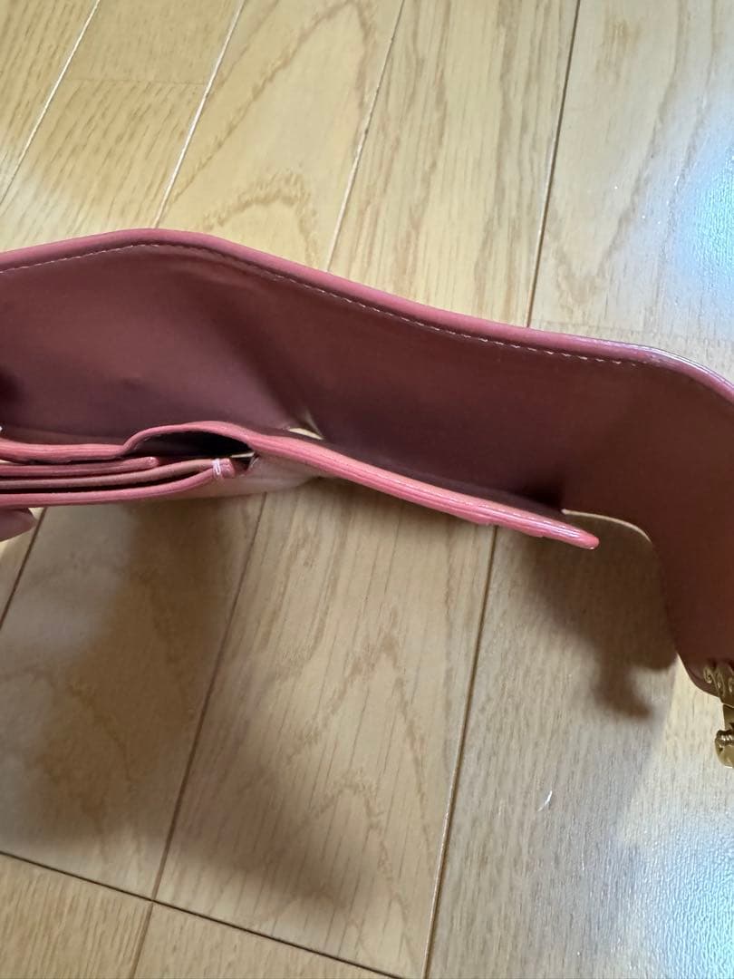 CELINE 三つ折財布 トリオンフ ロゴ金具