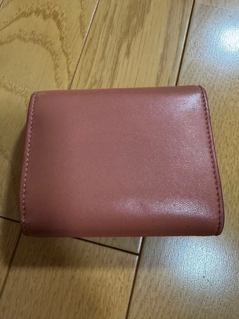 CELINE 三つ折財布 トリオンフ ロゴ金具