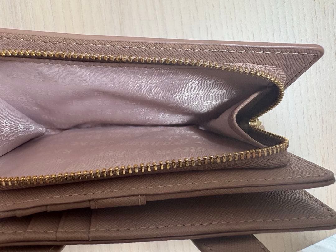 【新品】Kate Spade ウサギ耳 二つ折り財布