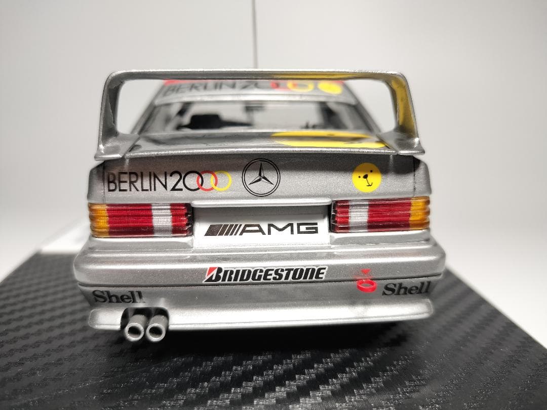 1/24 メルセデスベンツ 190E ベルリン2000 プラモデル 完成品