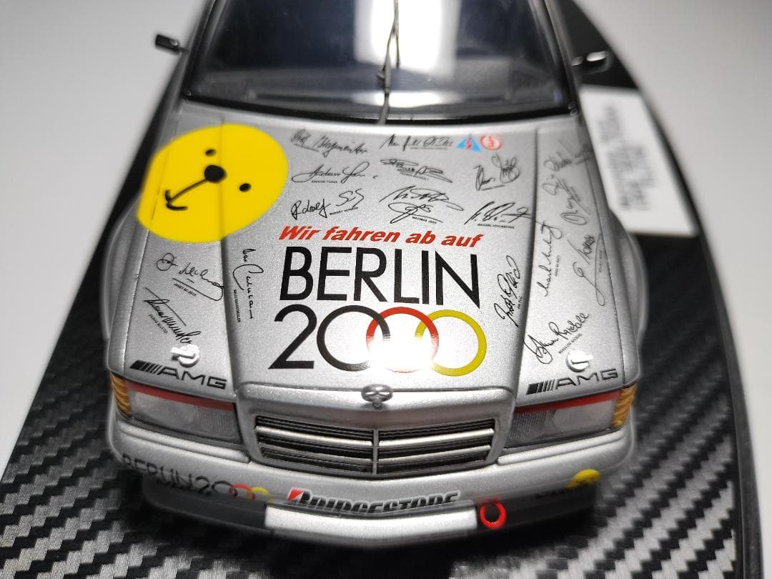 1/24 メルセデスベンツ 190E ベルリン2000 プラモデル 完成品