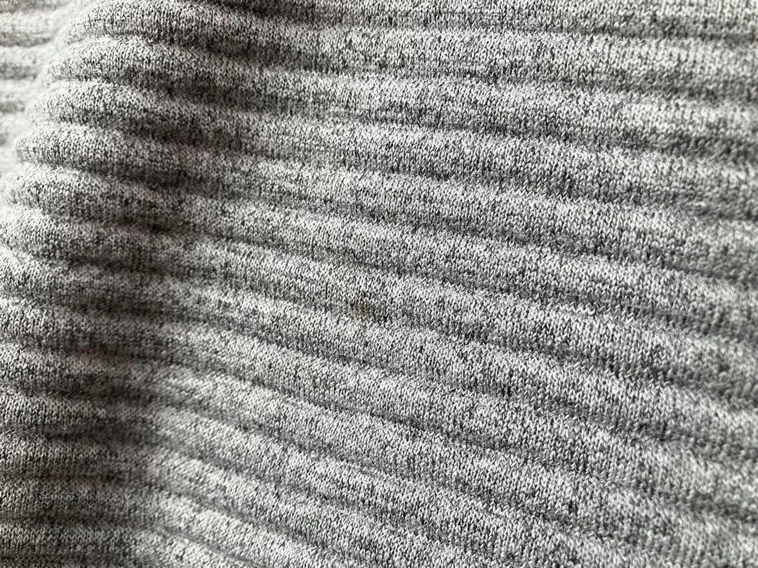 美品 イッセイミヤケme 縮絨プリーツ サルエルパンツ グレー