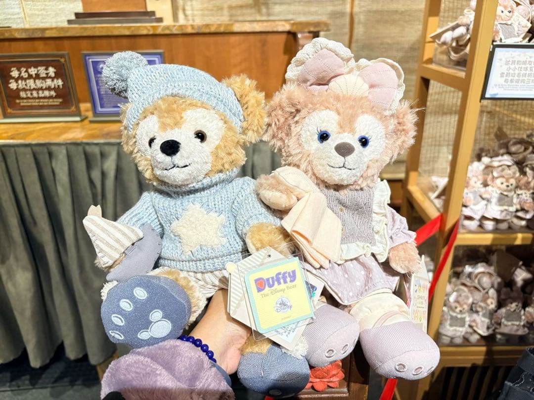 新作　上海ディズニー　リラックス　ダッフィー　ぬいぐるみss