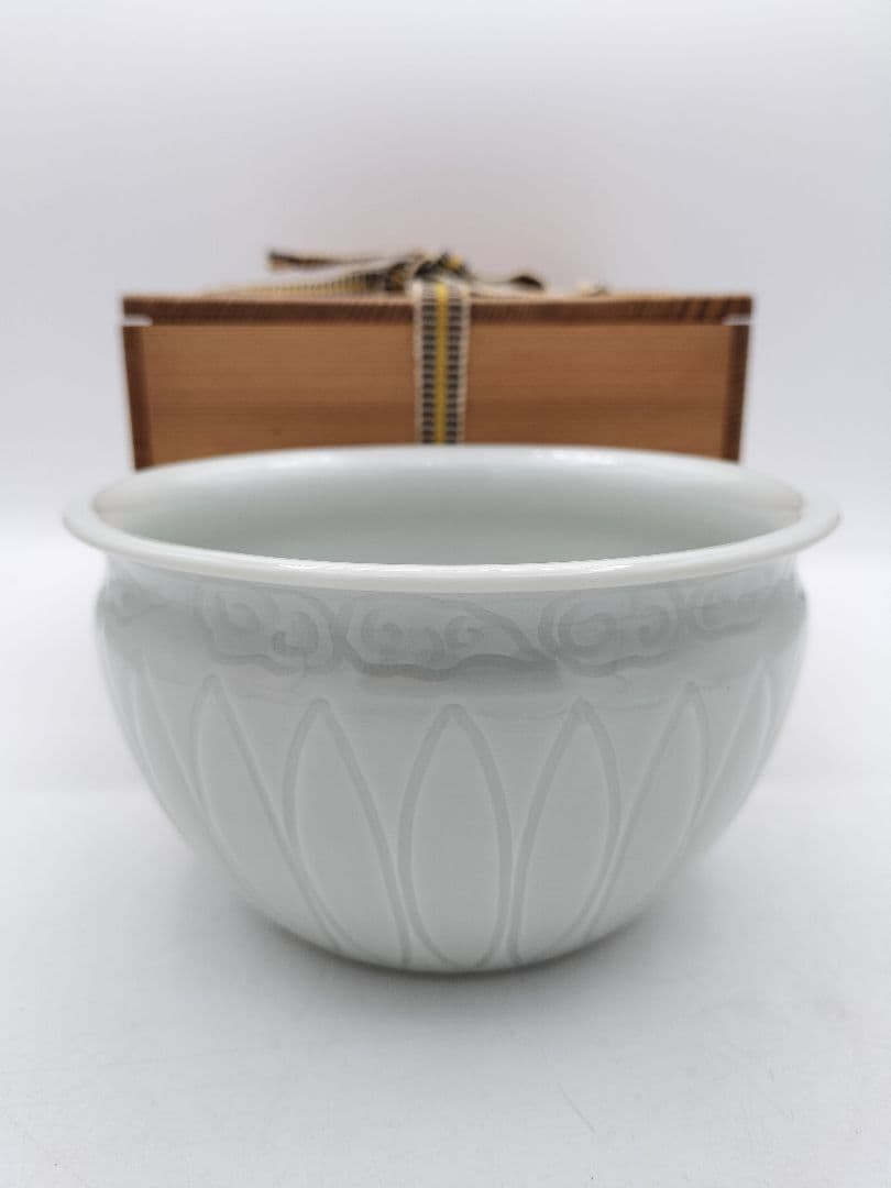 c582 建水 白磁菊割 加藤藤山 木箱 茶道具 古物