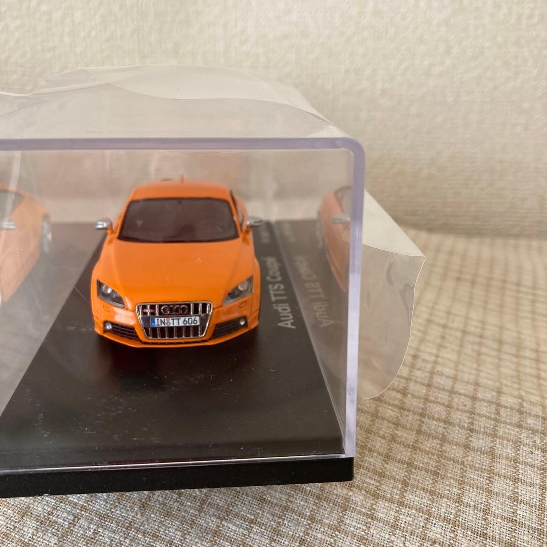 AUDI別注looks mart製 AUDI TTS