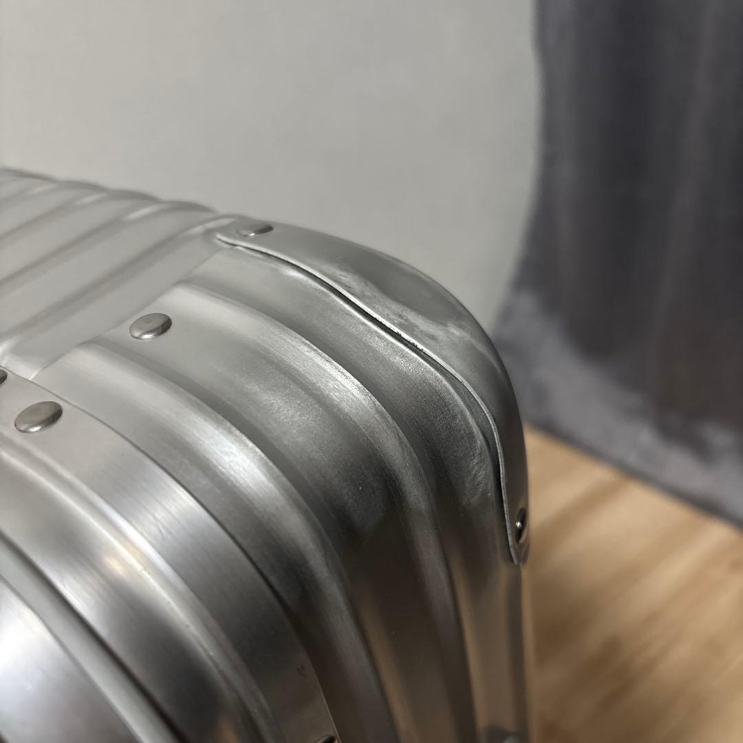リモワ　トパーズ　45L 4輪　シルバー　キャリーケース　状態良い　最安値
