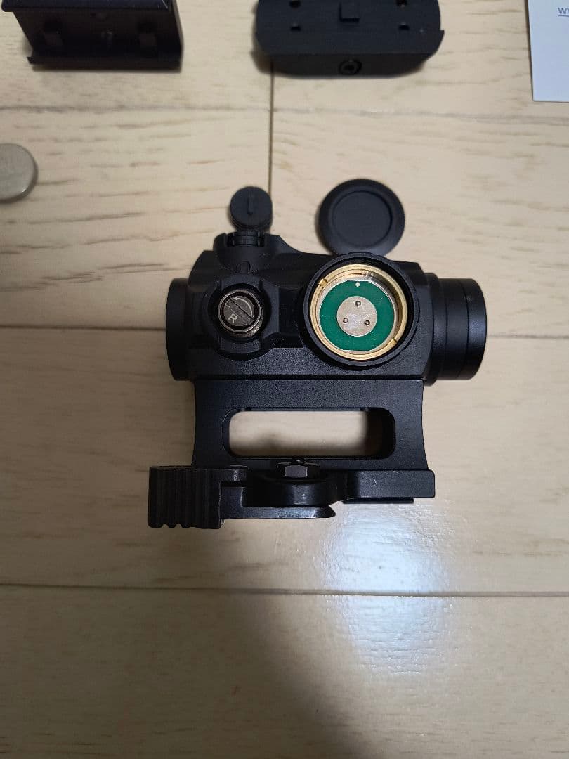 Vectoroptics　Maverick 1×22 MIL　ハイマウント付