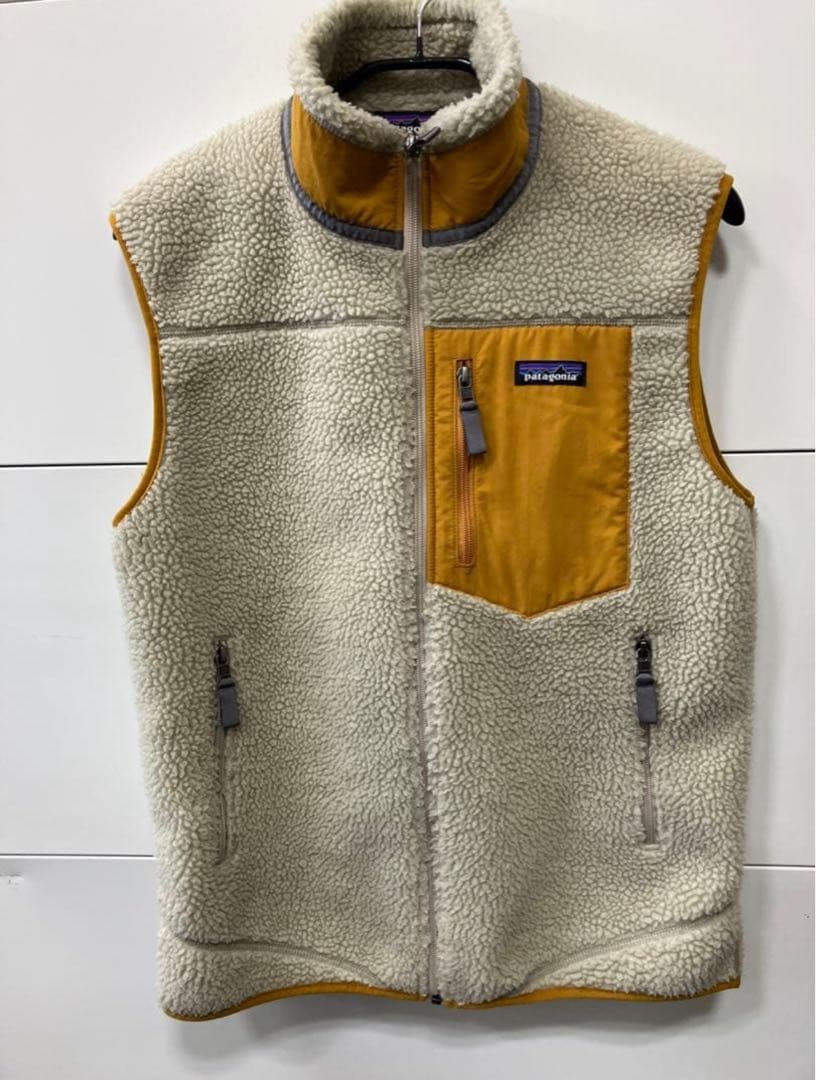 パタゴニア クラシックレトロX フリースベスト Mサイズ　クリーム/イエロー