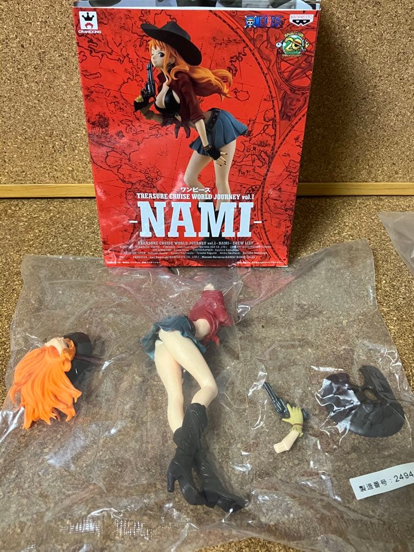 ワンピース　ナミ　プライズ　フィギュア　６体セット