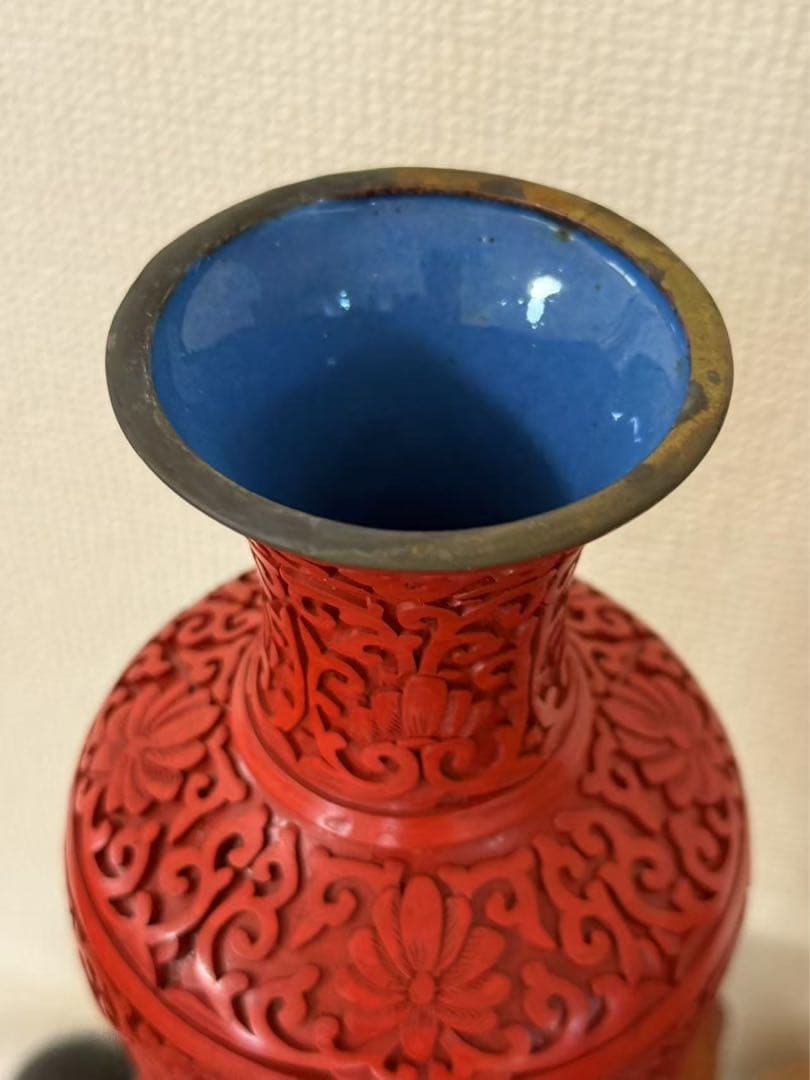 堆朱漆彫り花瓶 中国美術 彫刻 花瓶彫漆 花瓶（花の彫刻） 年代物 美品 　箱付